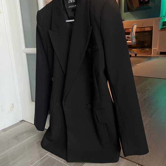 Beautiful black blazer Zara - Picture 2 of 6